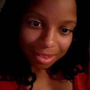 Meet your Posher, Lauri